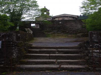 Escalera al Monasterio de San Juan de Caaveiro