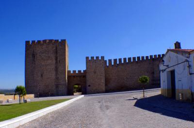 Puerta de acceso al castillo de Elvas