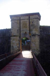Puerta de San Nicolás en la muralla