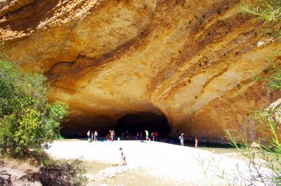 Cueva Picamartillo en el recorrido de las pasarelas