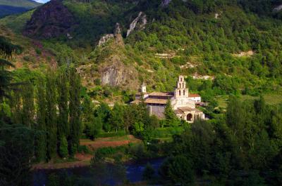 Monasterio de Santa María de Guerri