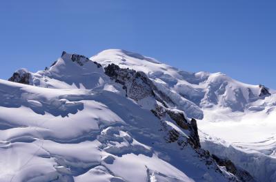 Mont Blanc en frente nuestro 800 m más arriba