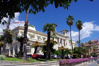 Fachada principal del Casino de San Remo