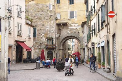 Calle en Lucca