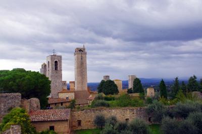 Vista de las torres de San Gimignano desde lo alto del pueblo