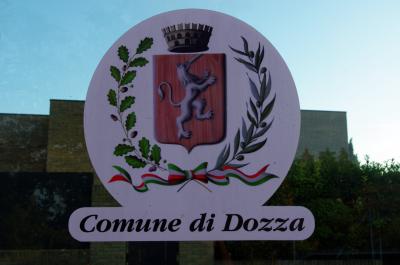 Cartel municipal de Dozza