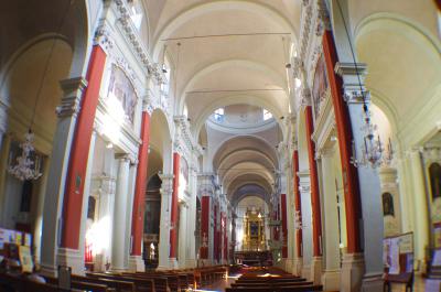 Nave principal de la Basílica de San Domenico