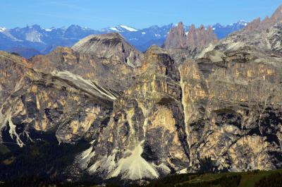 Panorámica de Dolomitas desde Rifugio Lagazuoi