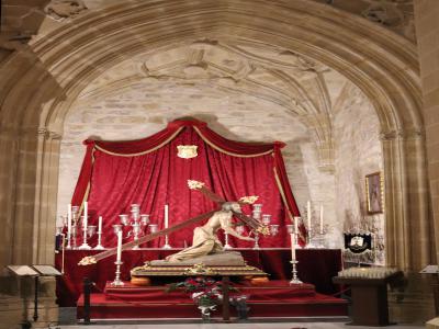 Cofradía de Nuestro Padre Jesús de la Caída en la Basílica de Santa María de los Reales Alcázares
