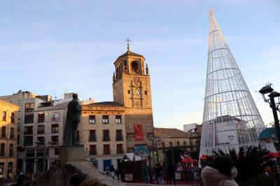La Torre del reloj en la Plaza de Andalucía