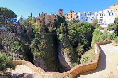 Panorámica del Tajo de Ronda desde los Jardines de Cuenca 