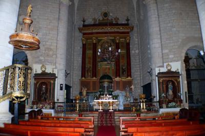 Altar mayor de la iglesia de Santa Eulalia