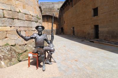 Estatua a D. Quijote