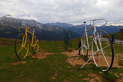 Bicicletas gigantes en El Col d'Aubisque