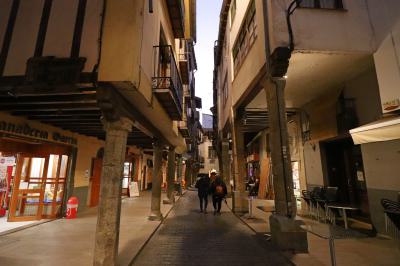 Calle Blasco de Alagón, la más emblemática en el centro de Morella.