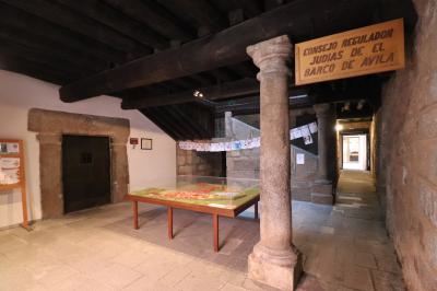 Antigua cárcel, hoy biblioteca y sede del consejo regulador de Judias de El Barco de Avila