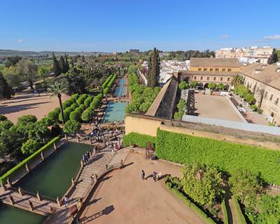 Vista desde el Alcázar de los Reyes Cristianos sobre las Reales Caballerizas de Córdoba