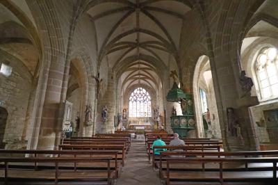 Interior Iglesia de Saint Ronan