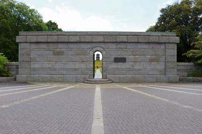 Acceso al Cementerio Alemán