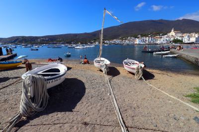 Barcas en la bahía de Cadaqués