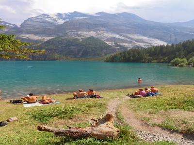 Lago glaciar Oeschinensee