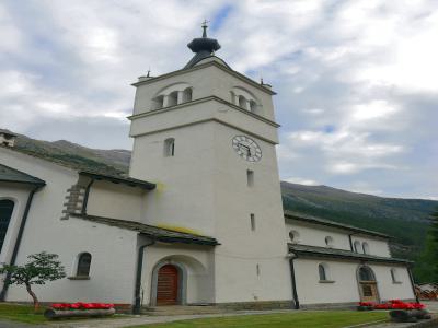 Iglesia de Täsch