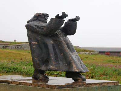 Monumento al cantante Steve Lee, del grupo Gotthard