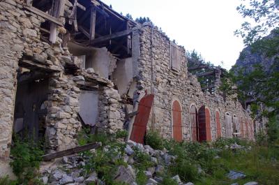 Estado de ruina del antiguo patrimonio de Panticosa