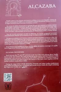 Cartel explicativo del castillo/alcazaba