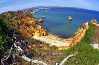 Playa da Marinha, una de las playas más bonitas del Algarve