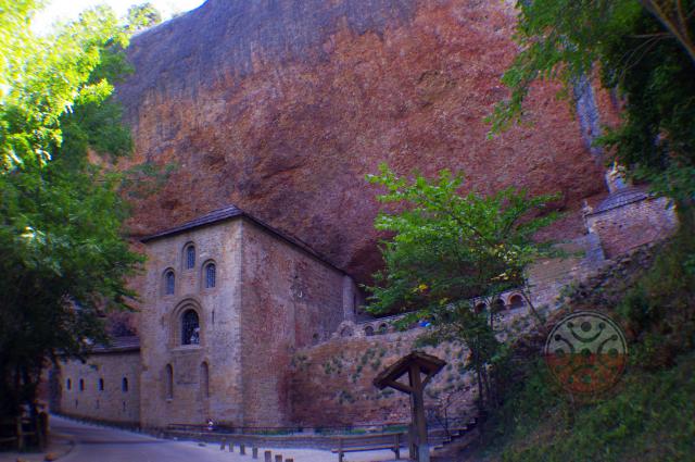 Real monasterio de San Juan de la Peña