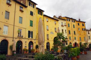 Lucca, la encantadora ciudad medieval de las 100 torres y las 100 iglesias