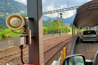 Túnel ferroviario de Lötschberg bajo los Alpes